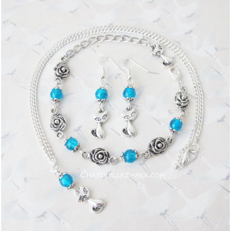 Bracelet chat argenté et perle bleu