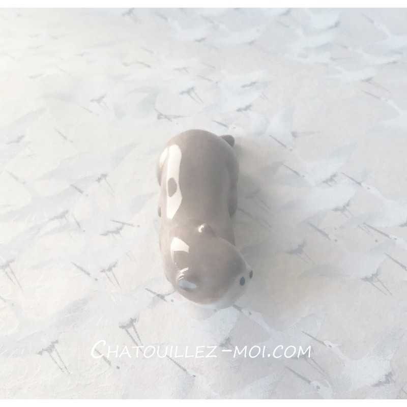 Repose Baguettes Loutre en Céramique – Accessoire de Table Kawaii