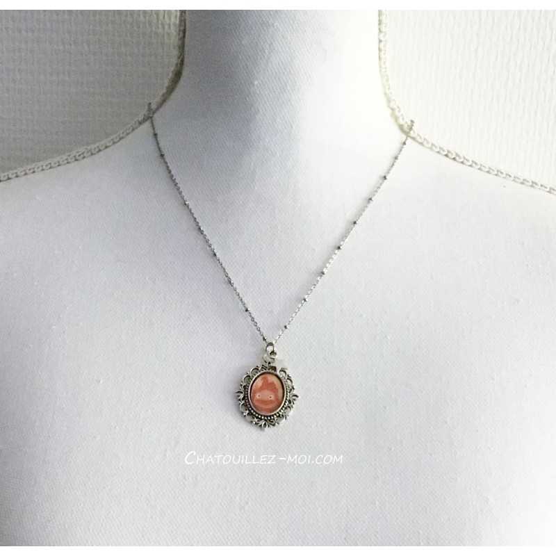Collier medaillon Calcifer, le château ambulant