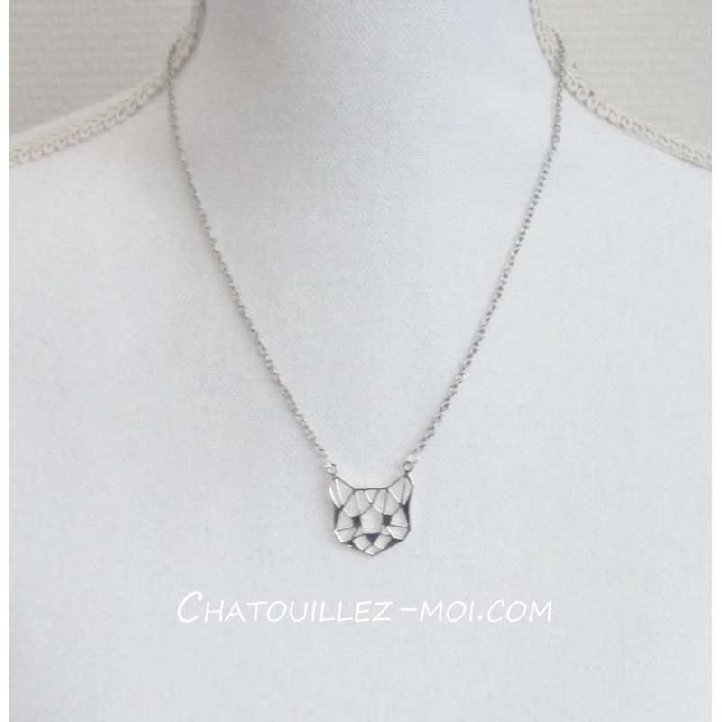 Collier Chat Origami – Bijou Félin Élégant et Moderne