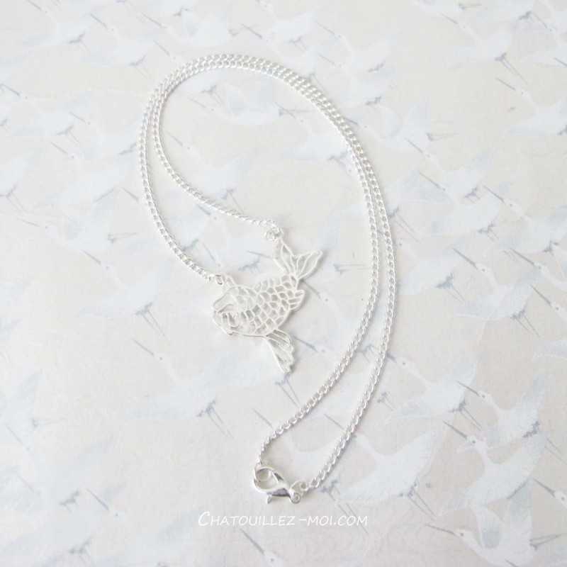 Collier Carpe Origami Argenté – Élégance et Symbolique Japonaise