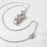 Collier Lapin Blanc d’Alice aux Pays des Merveilles en Métal Argenté