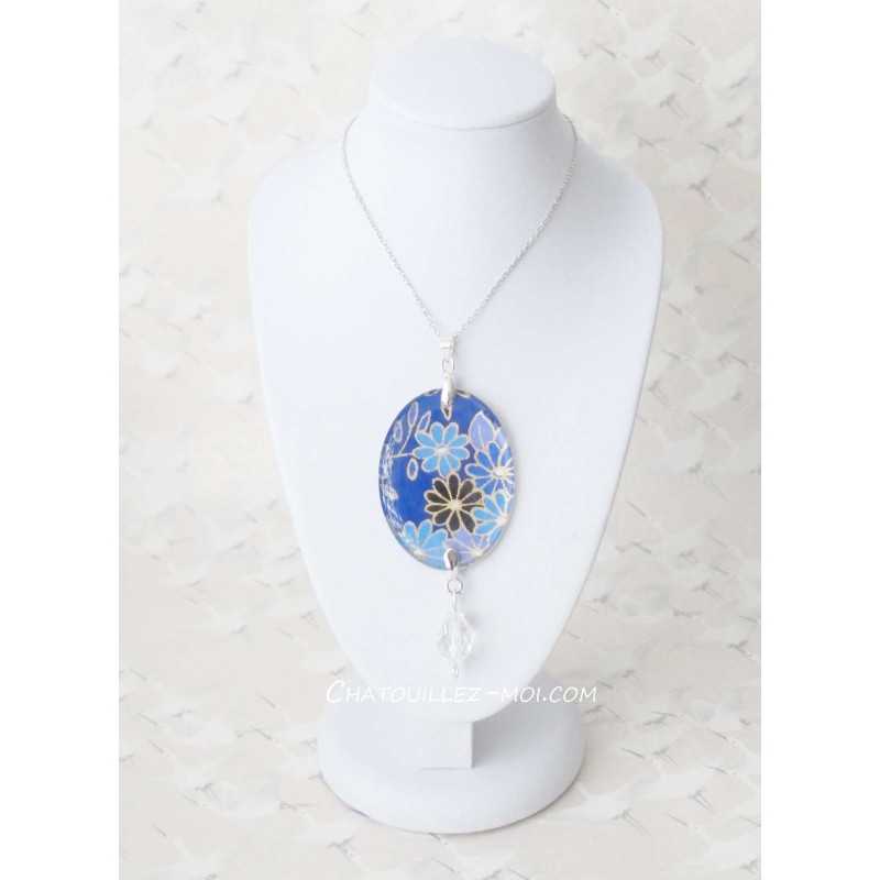 Collier Fleurs Japonaises en Papier Japonais et Résine