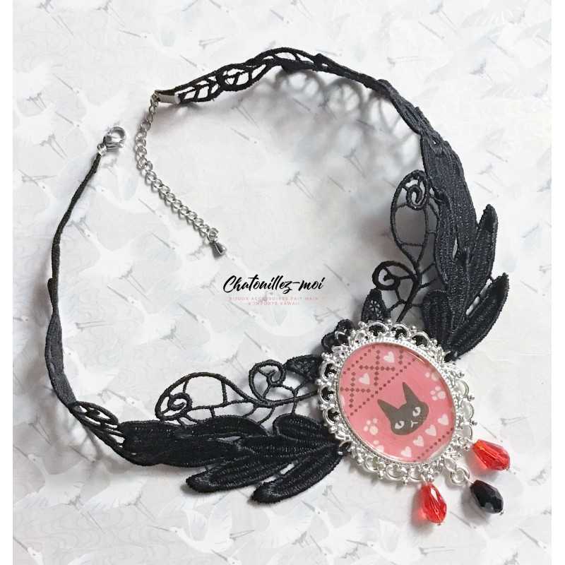 Collier en Dentelle Jiji – Bijou Inspiré de Kiki la Petite Sorcière