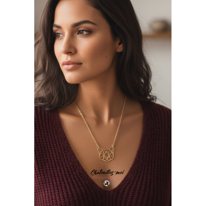Collier Chat Origami Doré – Élégance Féline et Style Minimaliste