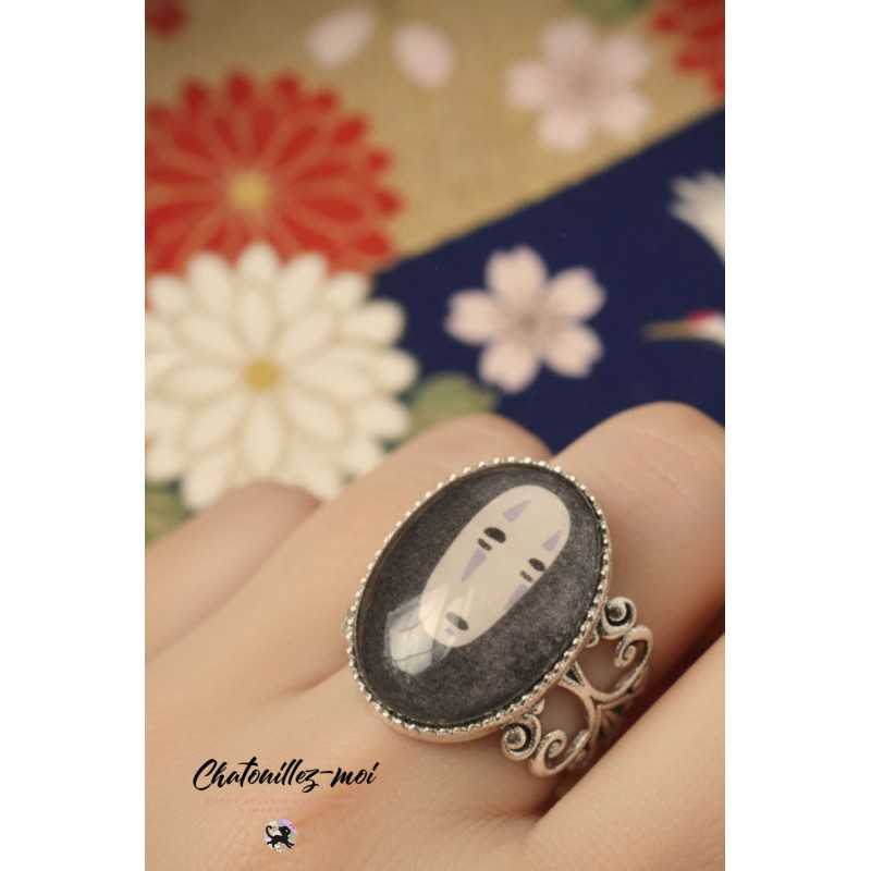 Bague Sans-Visage Réglable – Bijou Inspiré du Voyage de Chihiro 🎭