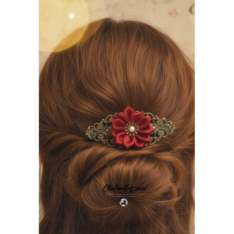 Barrette à cheveux fleur ruban bordeaux – Accessoire chic fait main