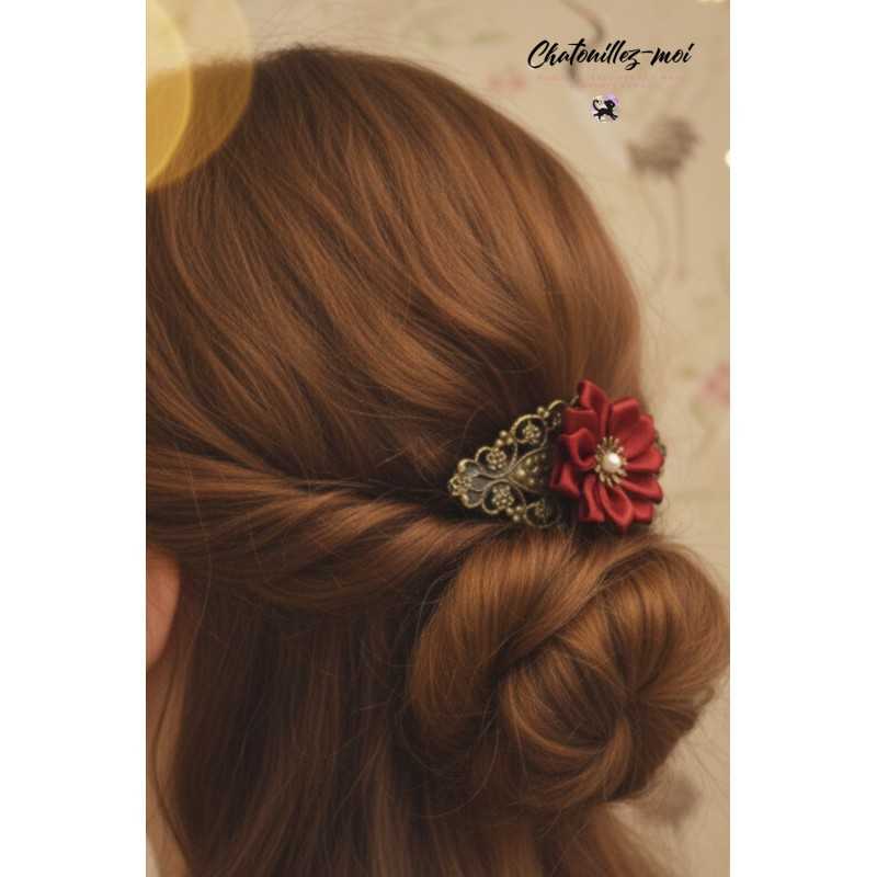 Barrette à cheveux fleur ruban bordeaux – Accessoire chic fait main