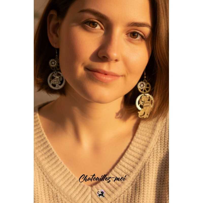 Boucles d’oreilles Lapin et Chat Cheshire – Bijou Alice Steampunk