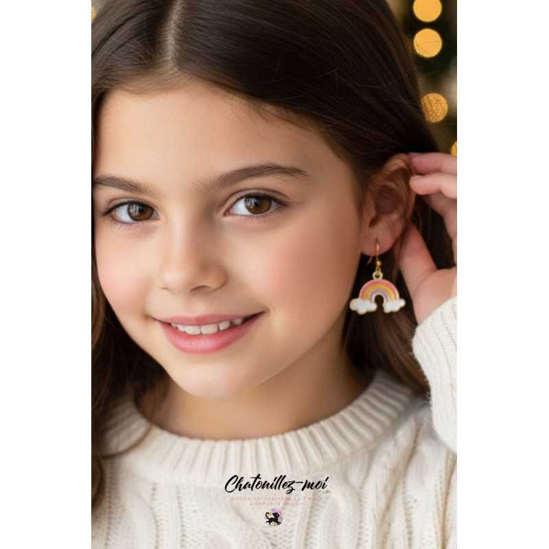Boucles d’oreilles arc-en-ciel coloris or – Bijou artisanal