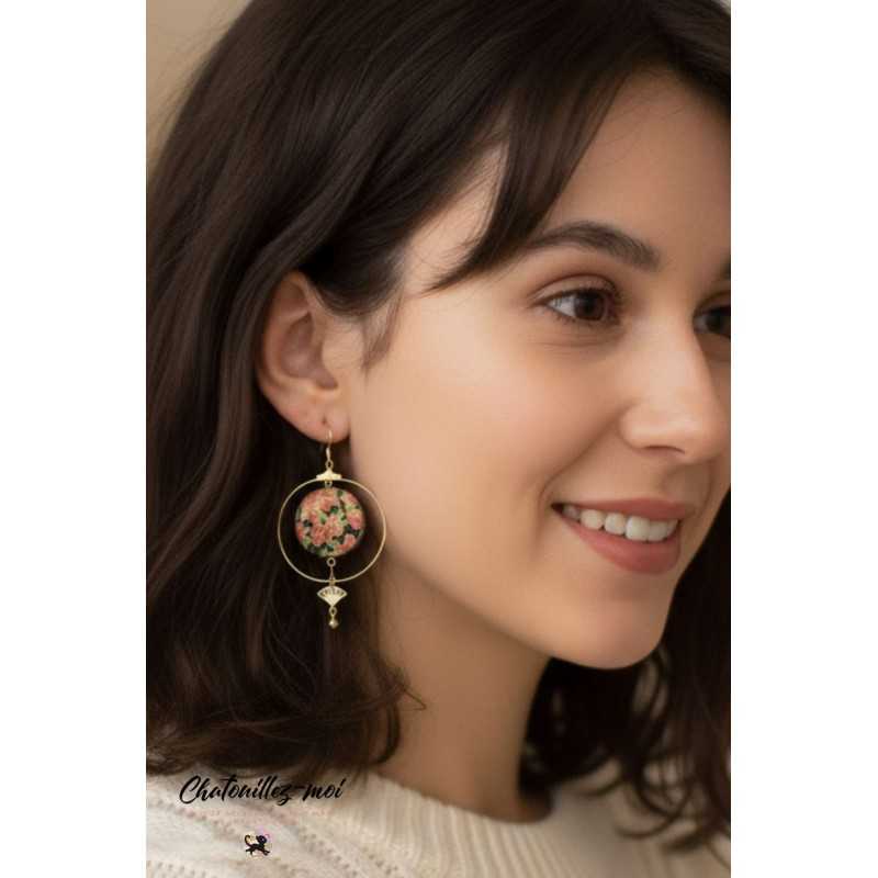 Boucles d’oreilles créoles en métal doré