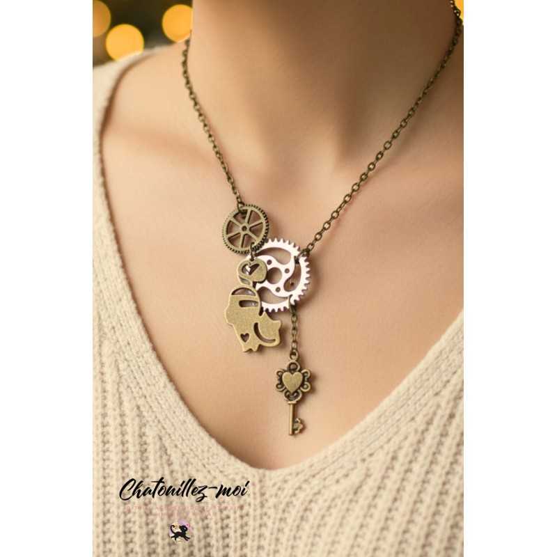 Collier Chat du Cheshire en métal bronze – Look Alice steampunk