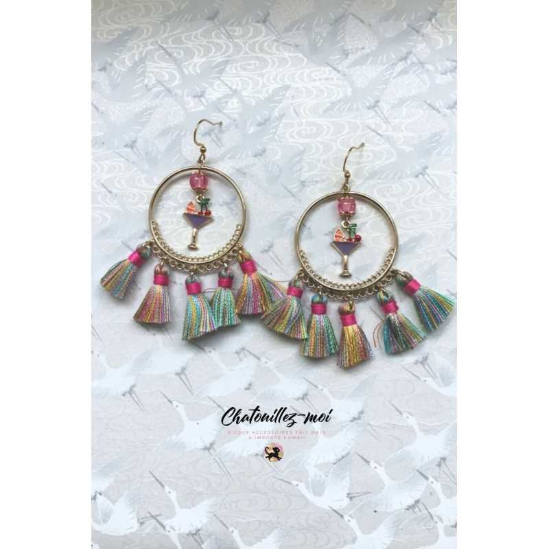 Boucles d'oreilles créoles cocktail et pompons colorés