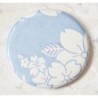 Miroir de poche en papier japonais fleur blanche fond bleu