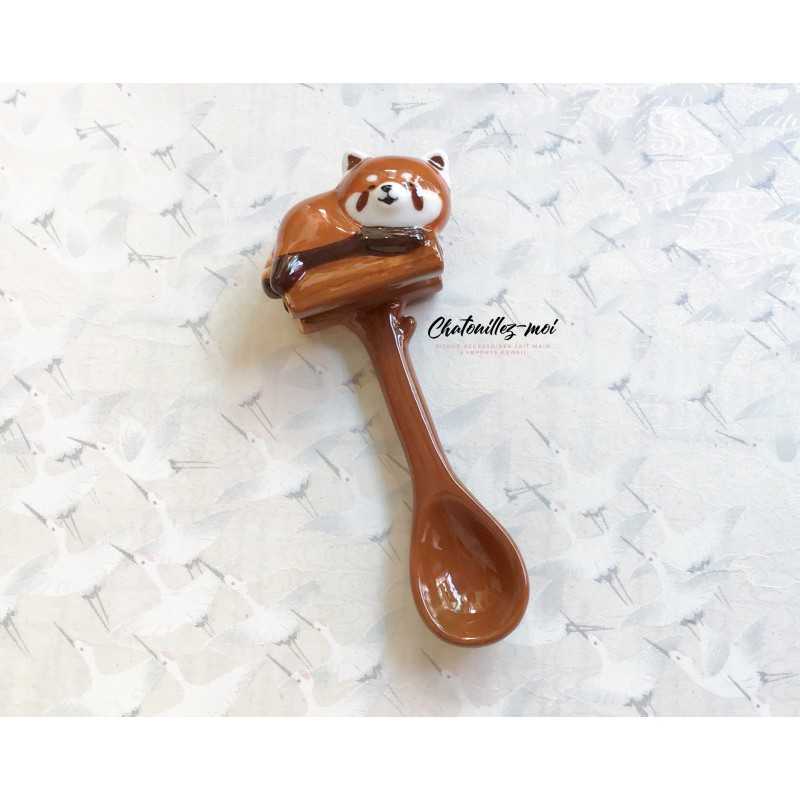Cuillère Panda Roux en Céramique – L'accessoire craquant pour vos pauses gourmandes