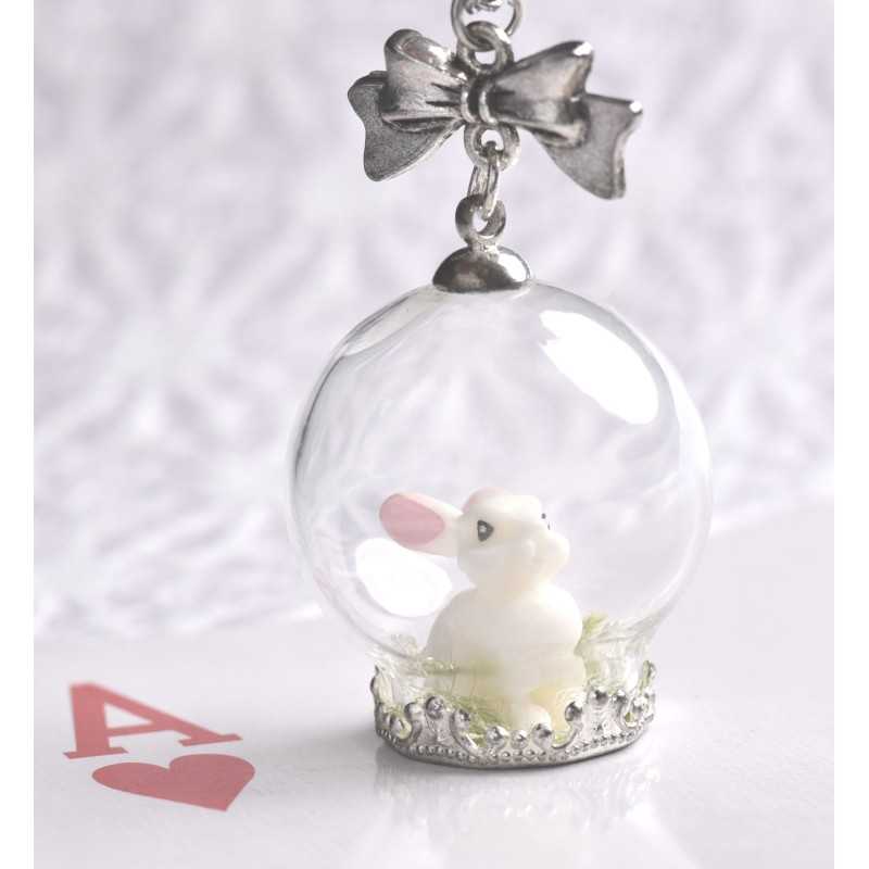 Collier Globe en Verre – Monde Féérique avec Lapin Blanc